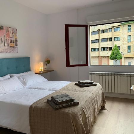 Apartamentos Santullano 1 Ов'єдо Екстер'єр фото
