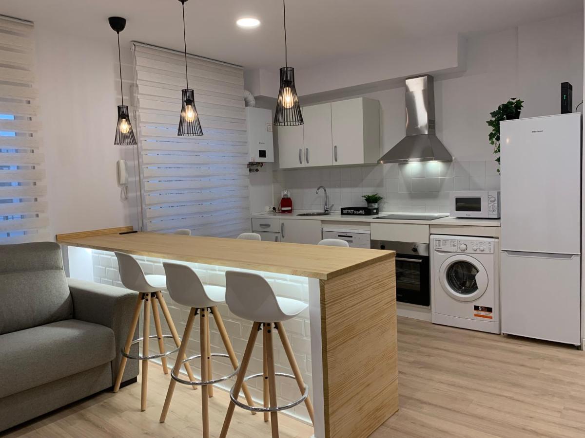 Apartamentos Santullano 1 Ов'єдо Екстер'єр фото