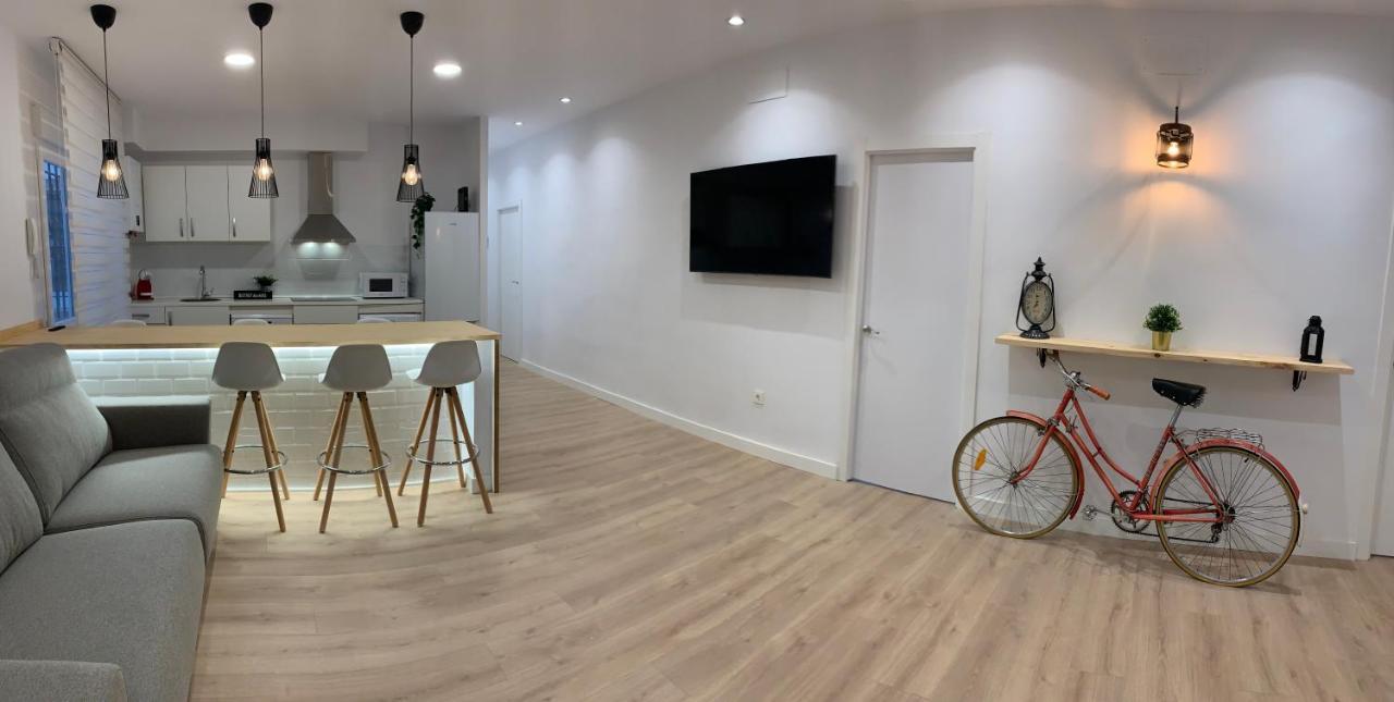 Apartamentos Santullano 1 Ов'єдо Екстер'єр фото